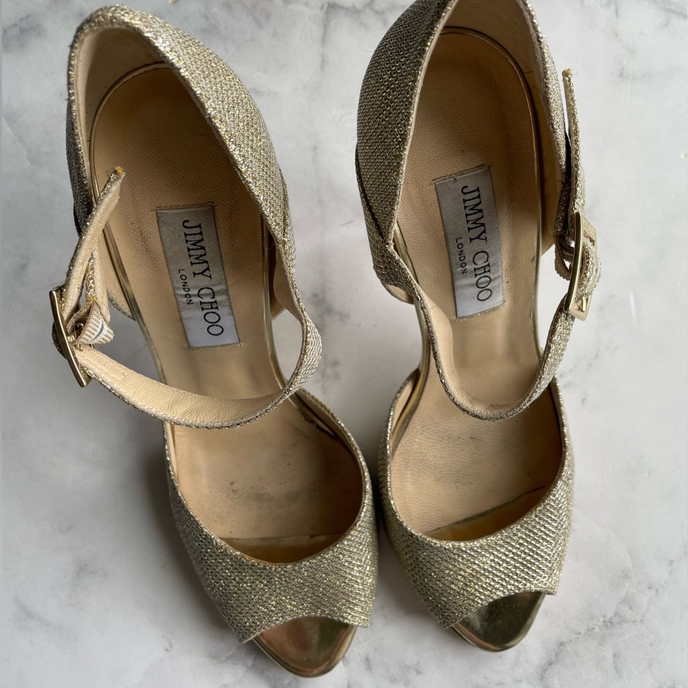 Jimmy Choo Gold Articolo Gold Heels. Worn once.